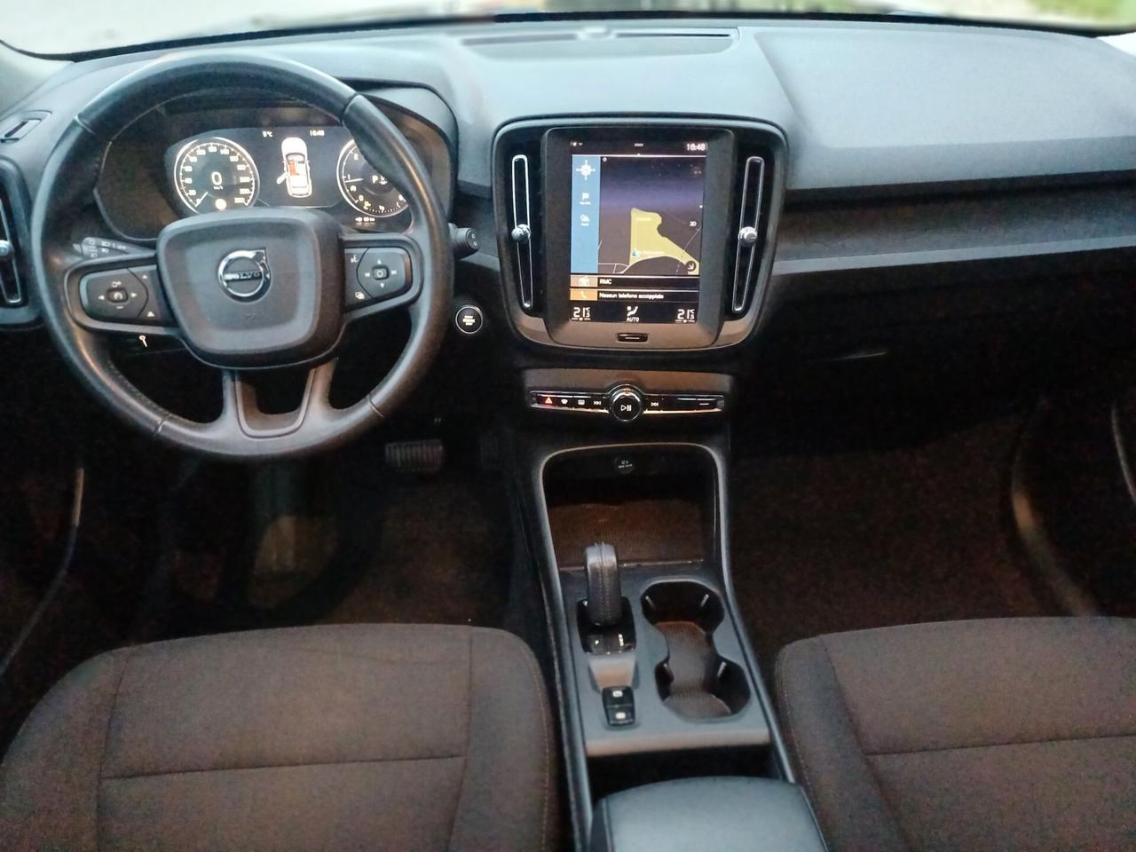 Volvo XC40 D3 AWD Geartronic Inscription PARI AL NUOVO CERTIFICATA