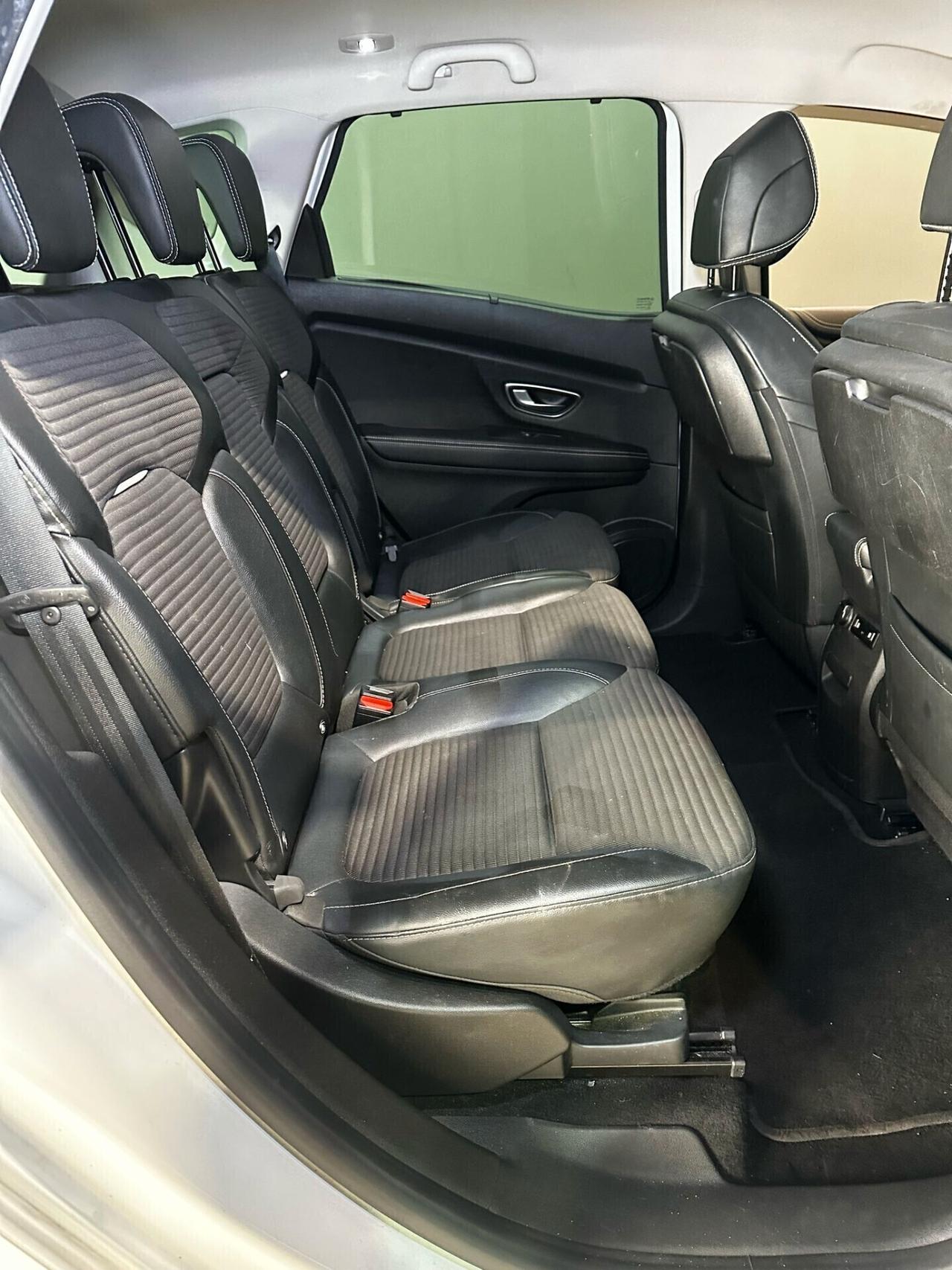 Renault Scenic Scénic TCe 140 CV Intens