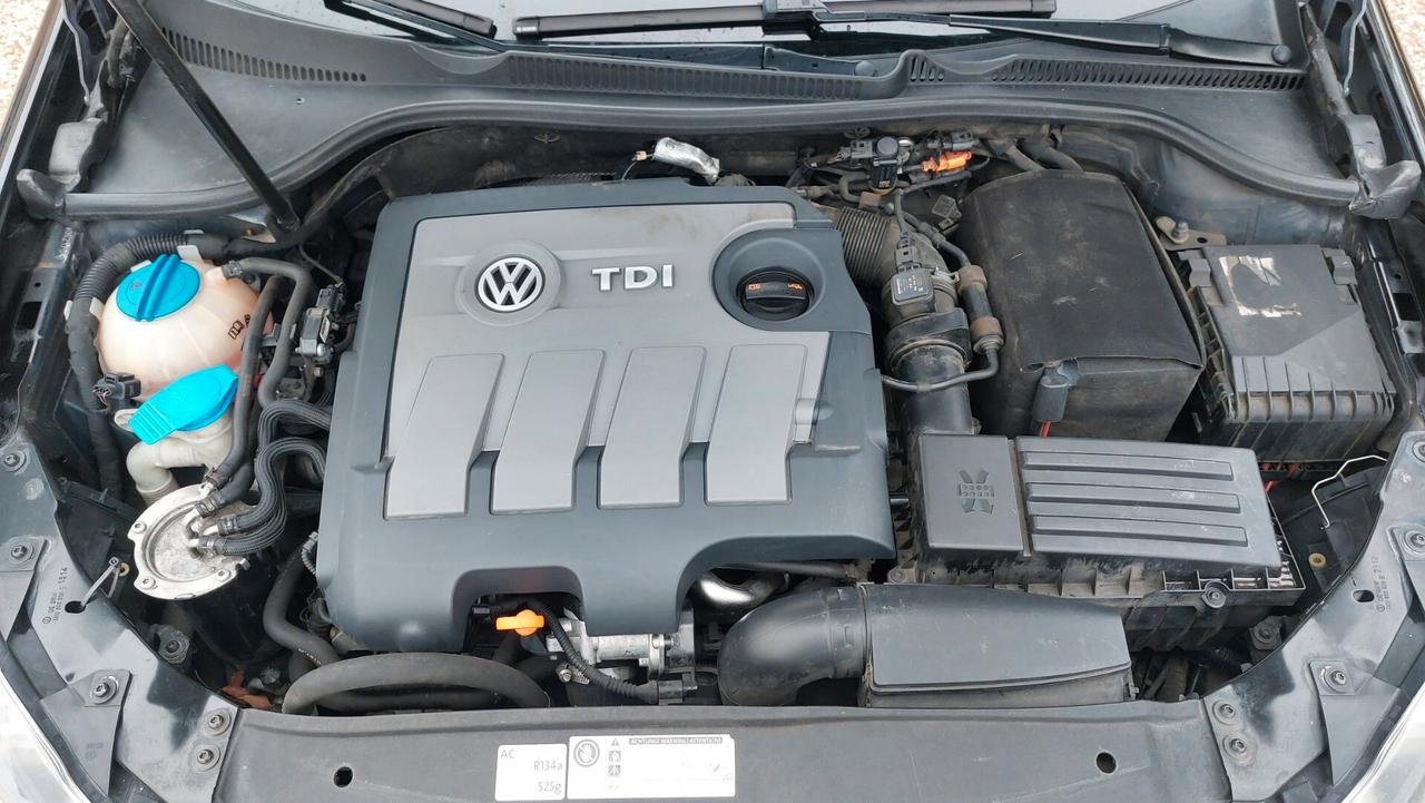 Volkswagen Golf 1.6 TDI DPF 5p. Highline