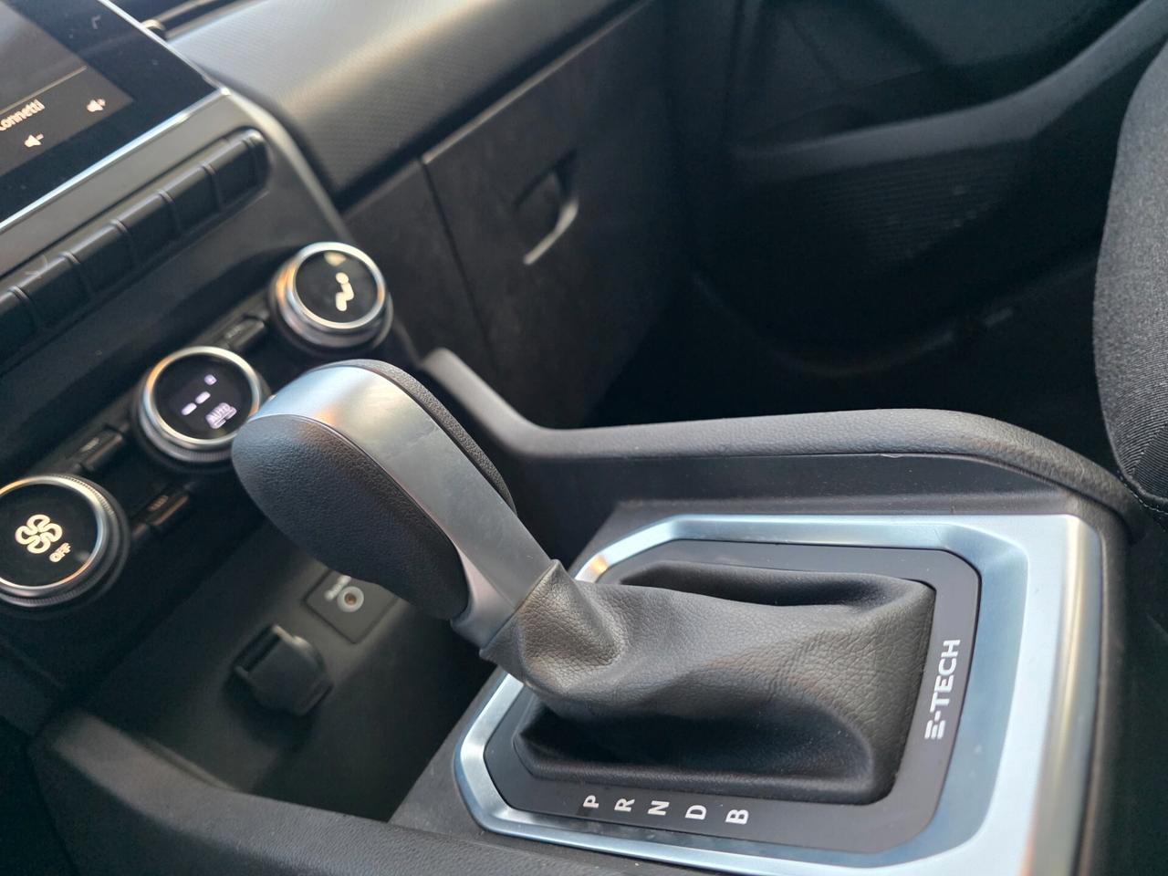 Renault Clio Full Hybrid E-Tech 140 CV 5 porte