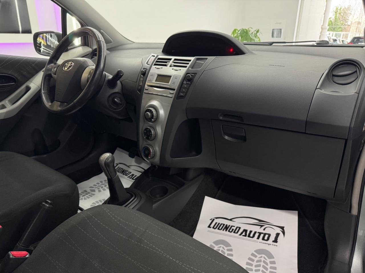 Toyota Yaris 1.0 Full Opt