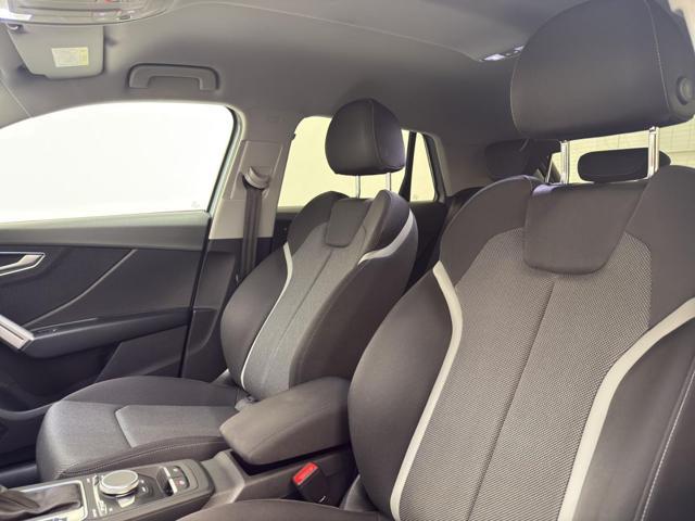 AUDI Q2 30 TDI S tronic Identity Black*FORMULA S*
