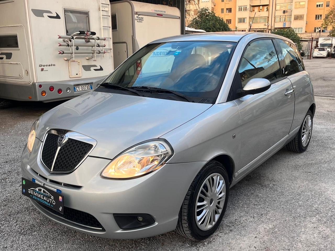 Lancia Ypsilon 1.2 Argento 80.000KM NUOVISSIMA
