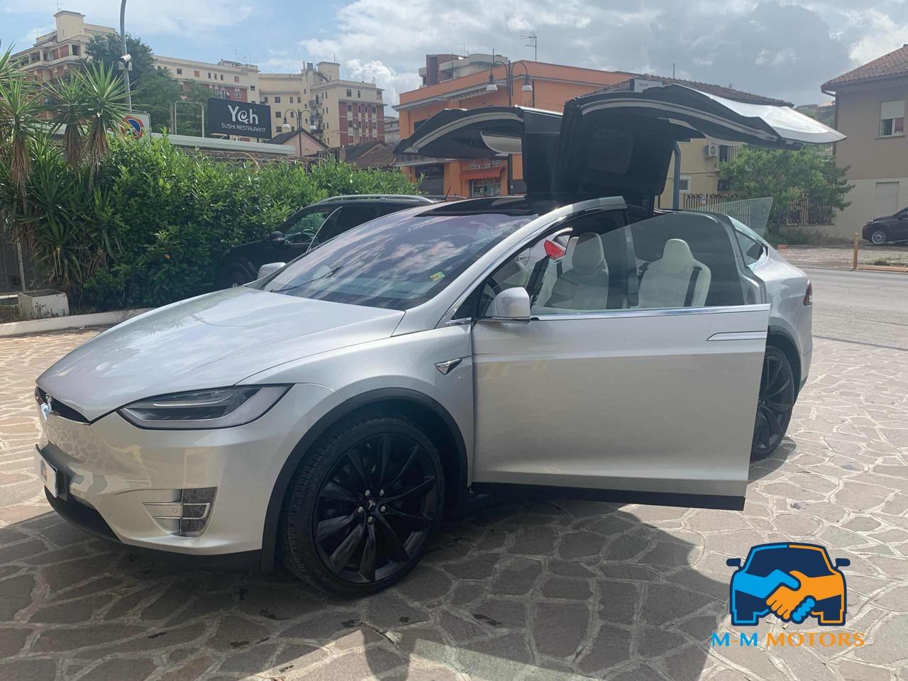Tesla Model X 90kWh Dual Motor GANCIO TRAINO PILOT AVANZATO