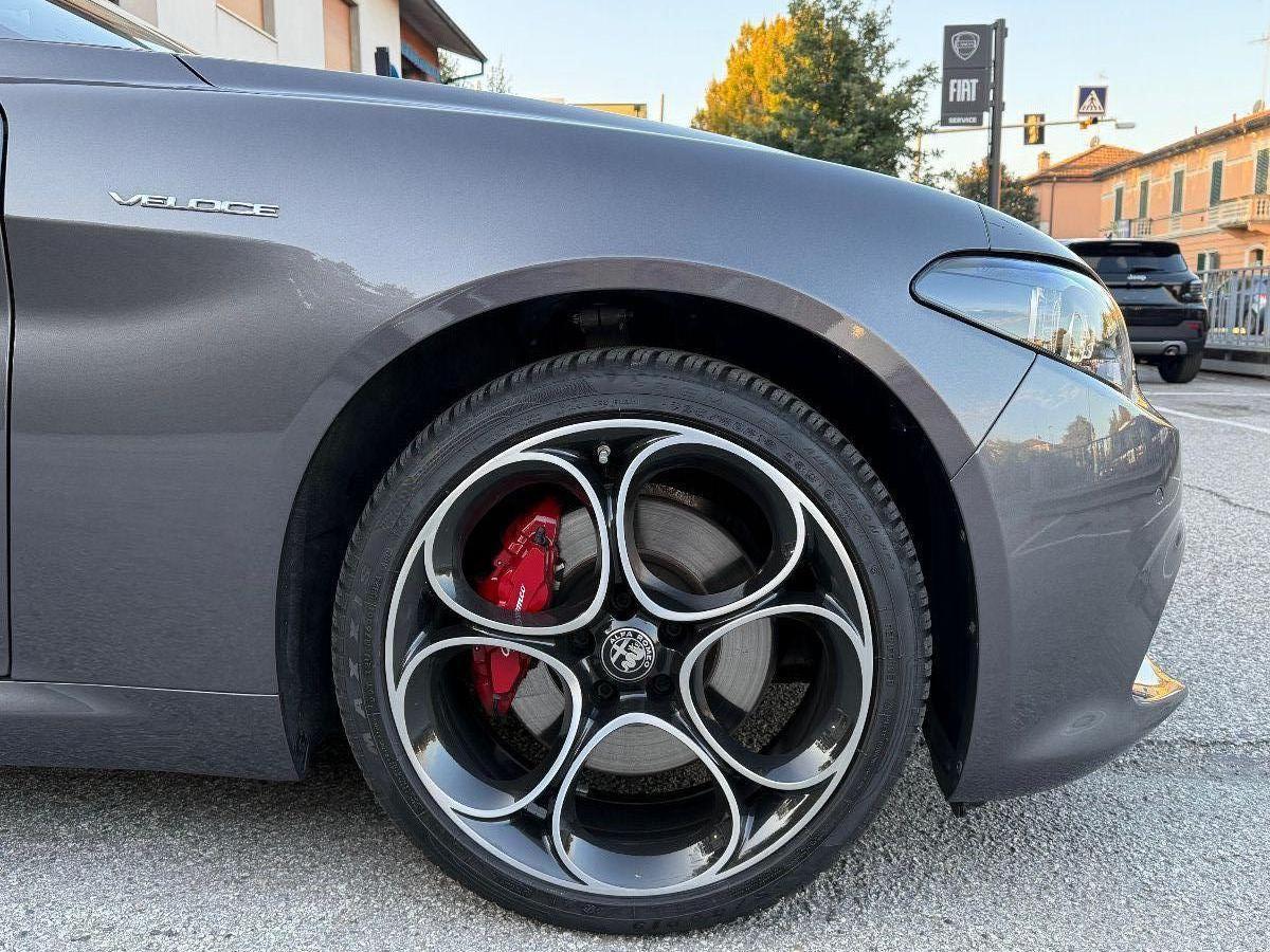 ALFA ROMEO - Giulia - 2.0 Turbo 280CV AT8 AWD Q4 Veloce