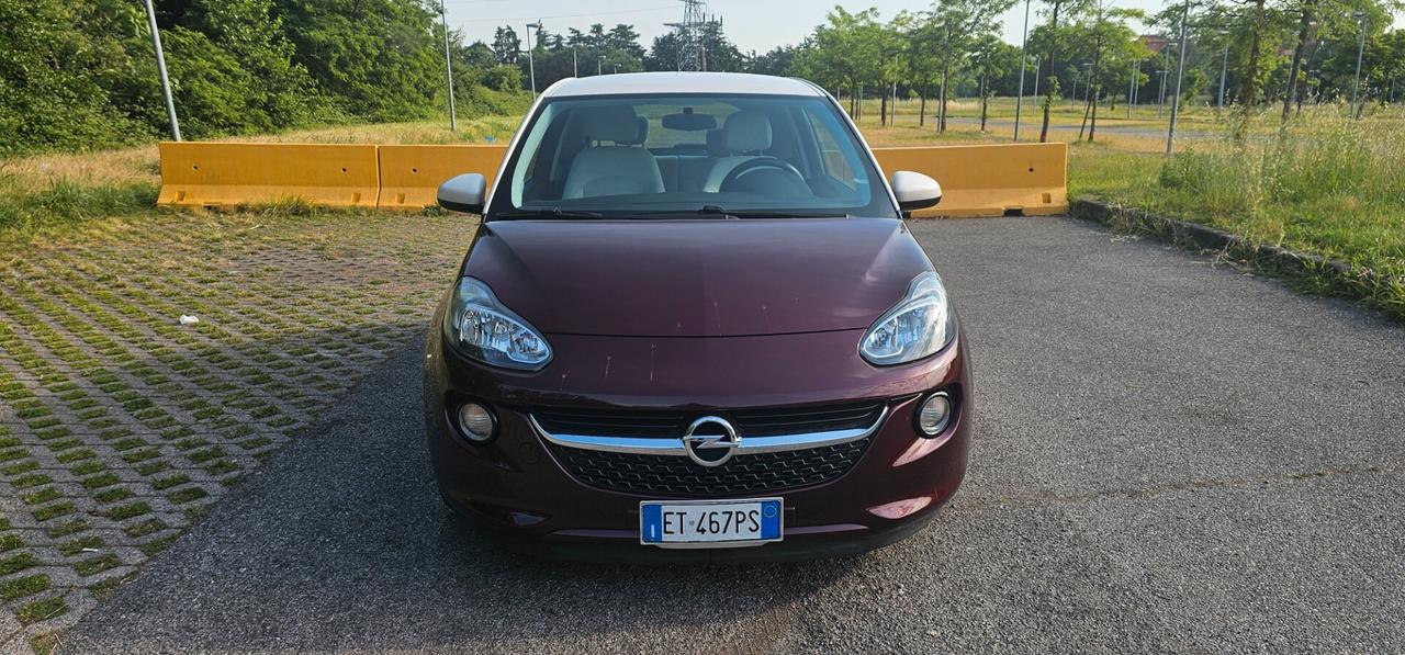 Opel Adam 1.2 70 CV White/Black Link