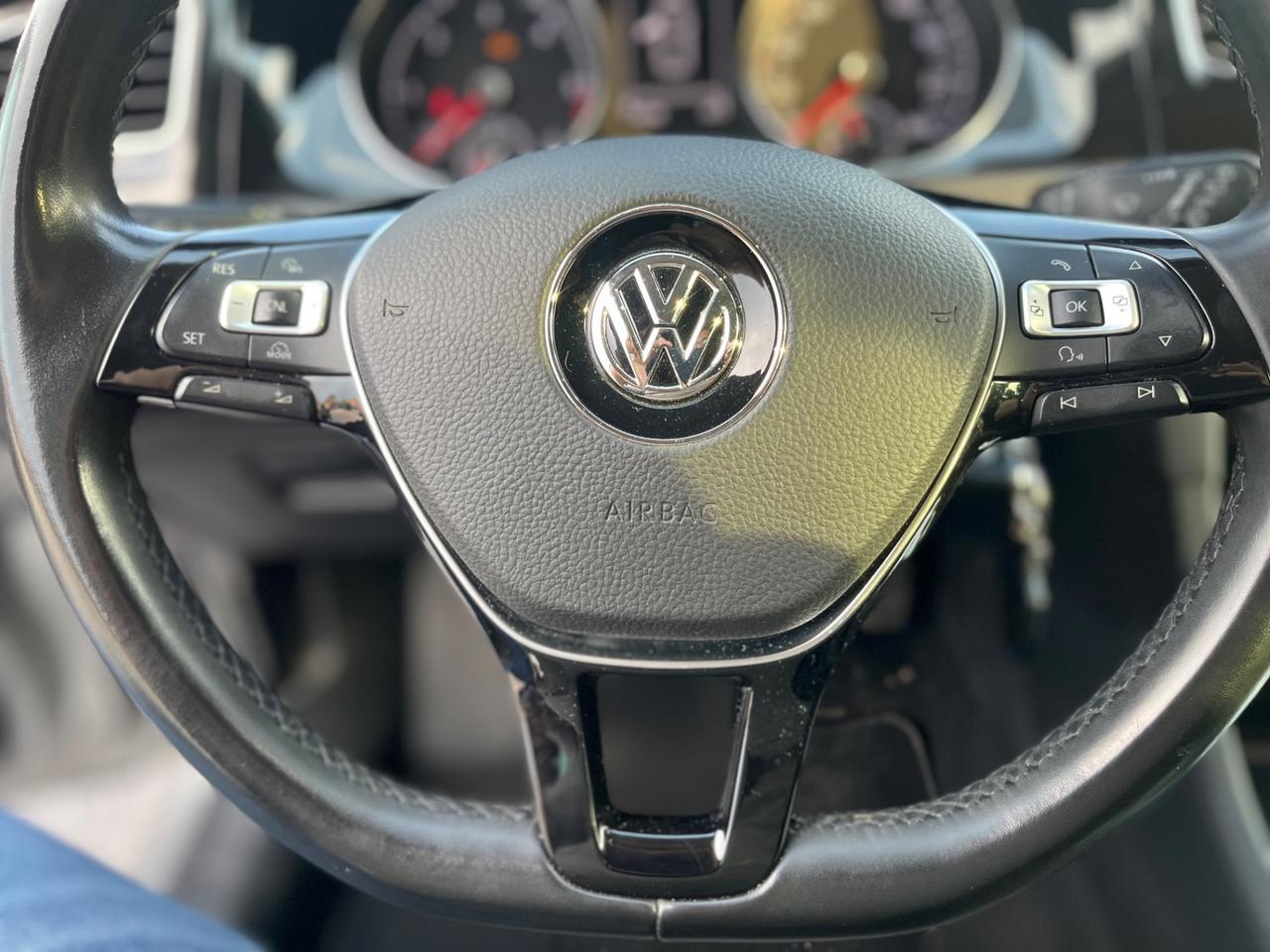 Volkswagen Golf 1.6 TDI 5p. Highline BlueMotion Technology