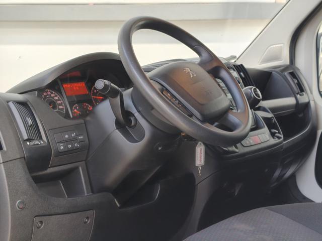 PEUGEOT Boxer 335 2.2 BlueHDi 165cv Centinato + Sponda Idraulica