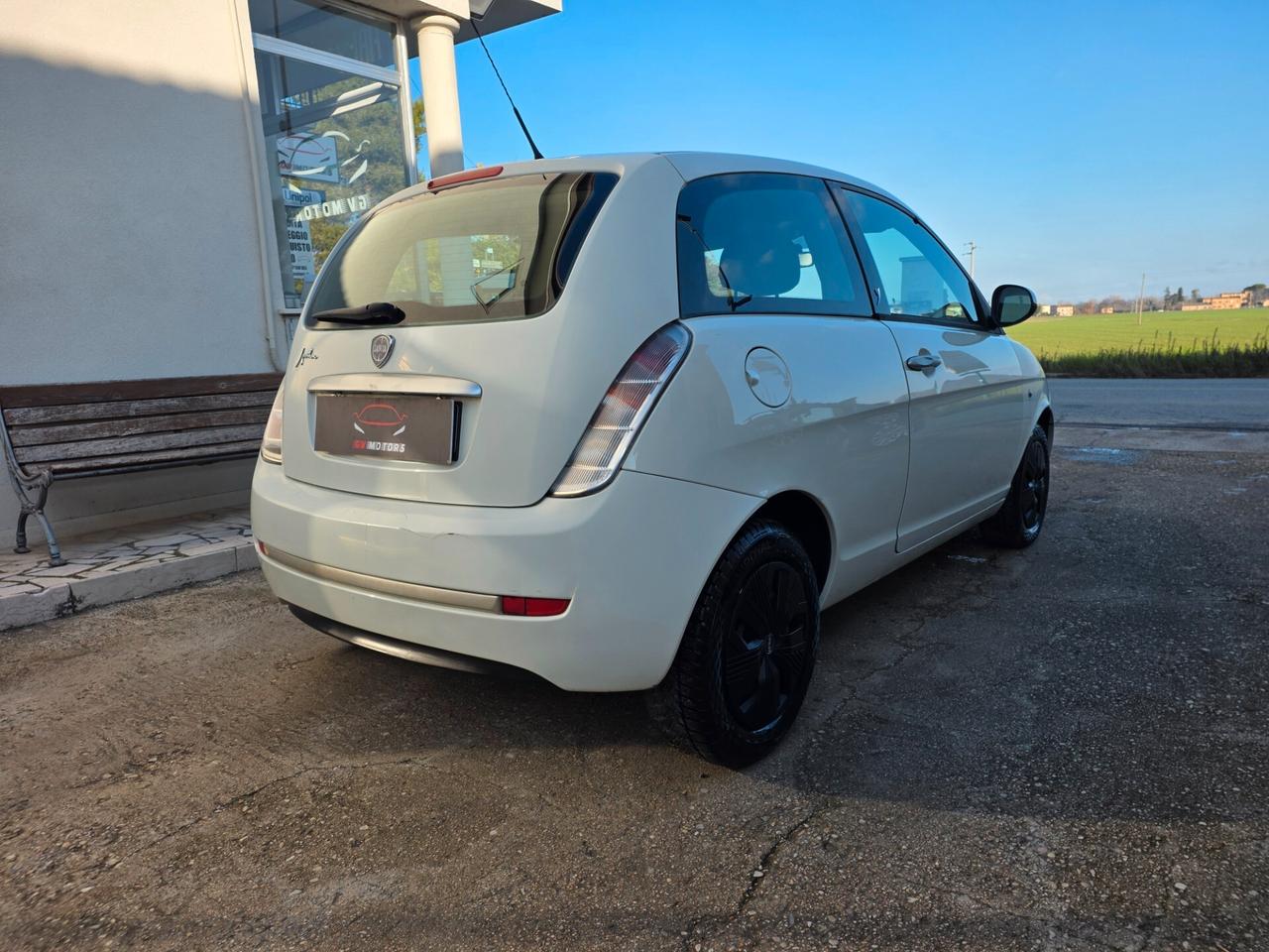 Lancia Ypsilon 1.2 Benzina - NEOPATENTATI