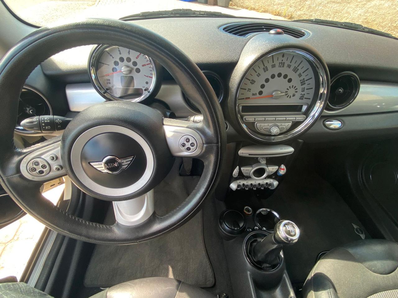 Mini Mini 1.6 16V Cooper D