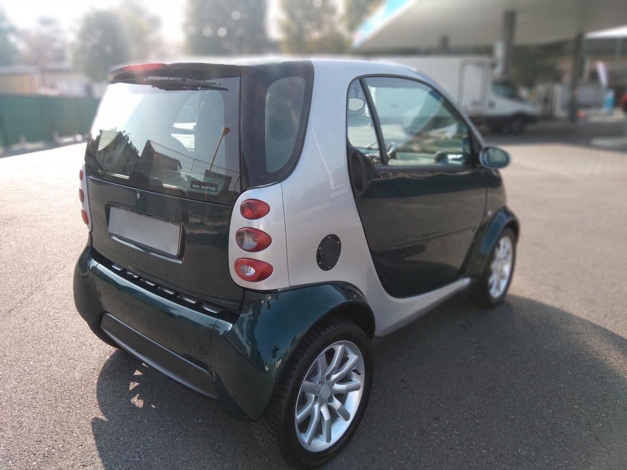 Smart ForTwo 700 coupé grandstyle (45 kW)