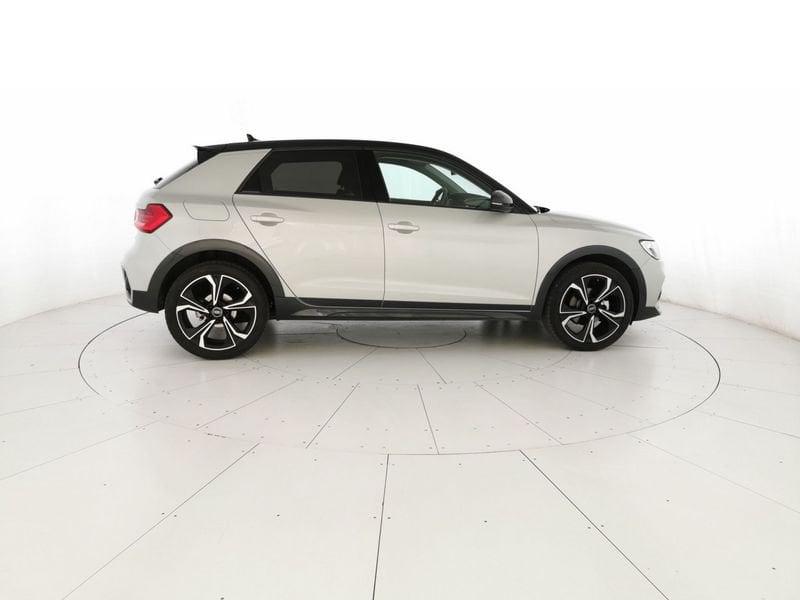 Audi A1 allstreet 30 1.0 tfsi Identity Contrast 116cv s tronic