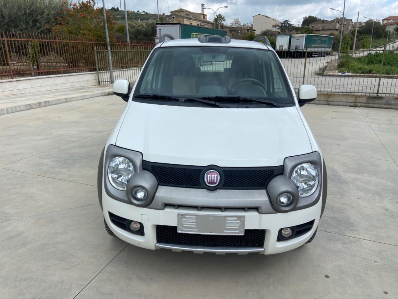 Fiat Panda 4x4 cross 1.3 MTJ 75cv 2012