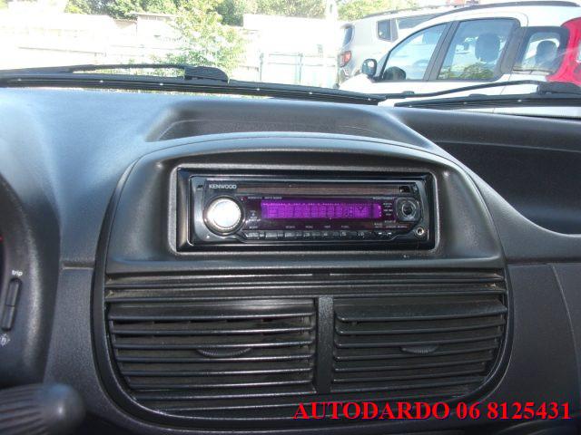 FIAT Punto Classic 1.2 5 porte Natural Power Active