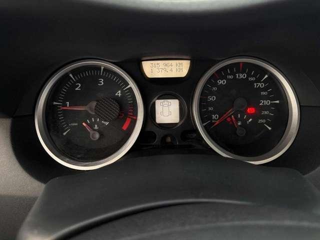 Renault Megane Mégane C-C 1.9 dCi/130CV Dynamique