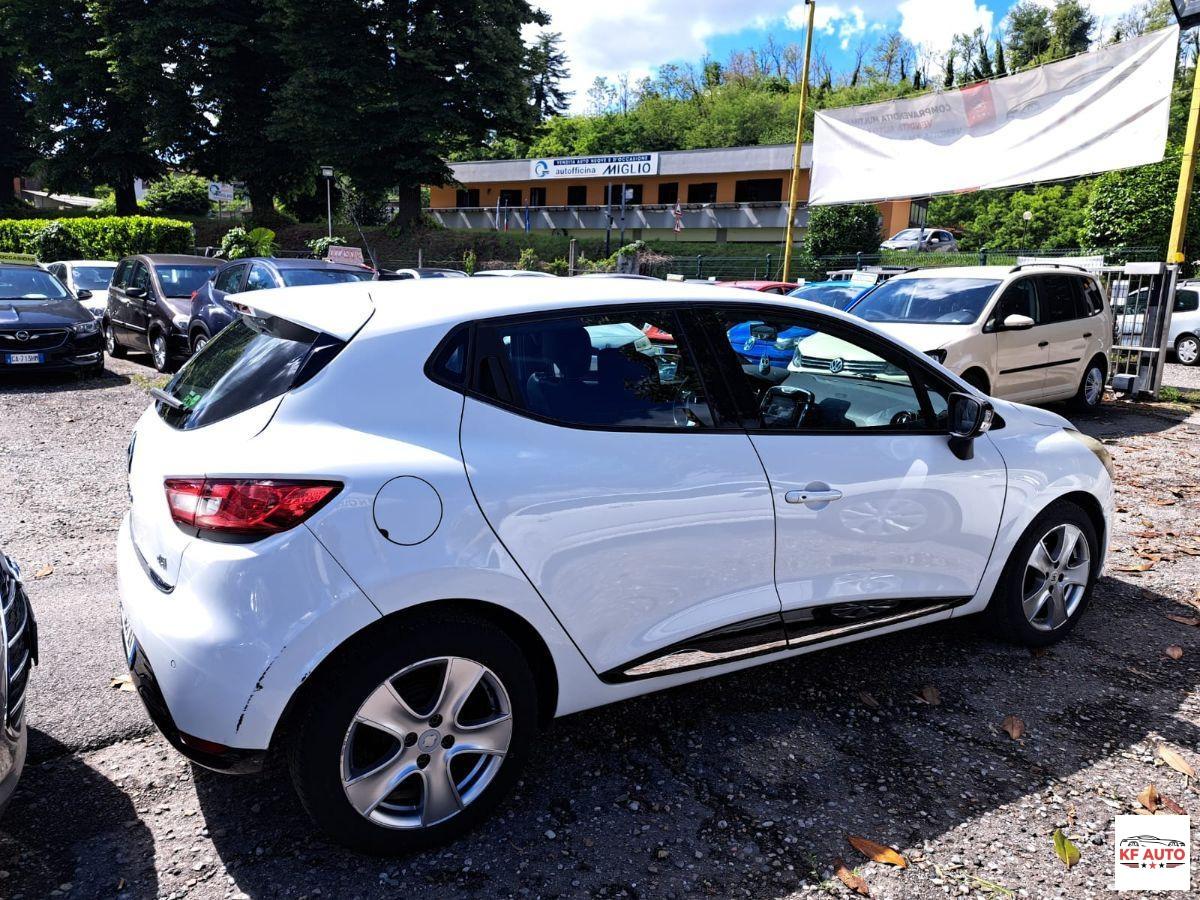 RENAULT - Clio - Sporter 1.5 dCi 8V 75CV Energy Life