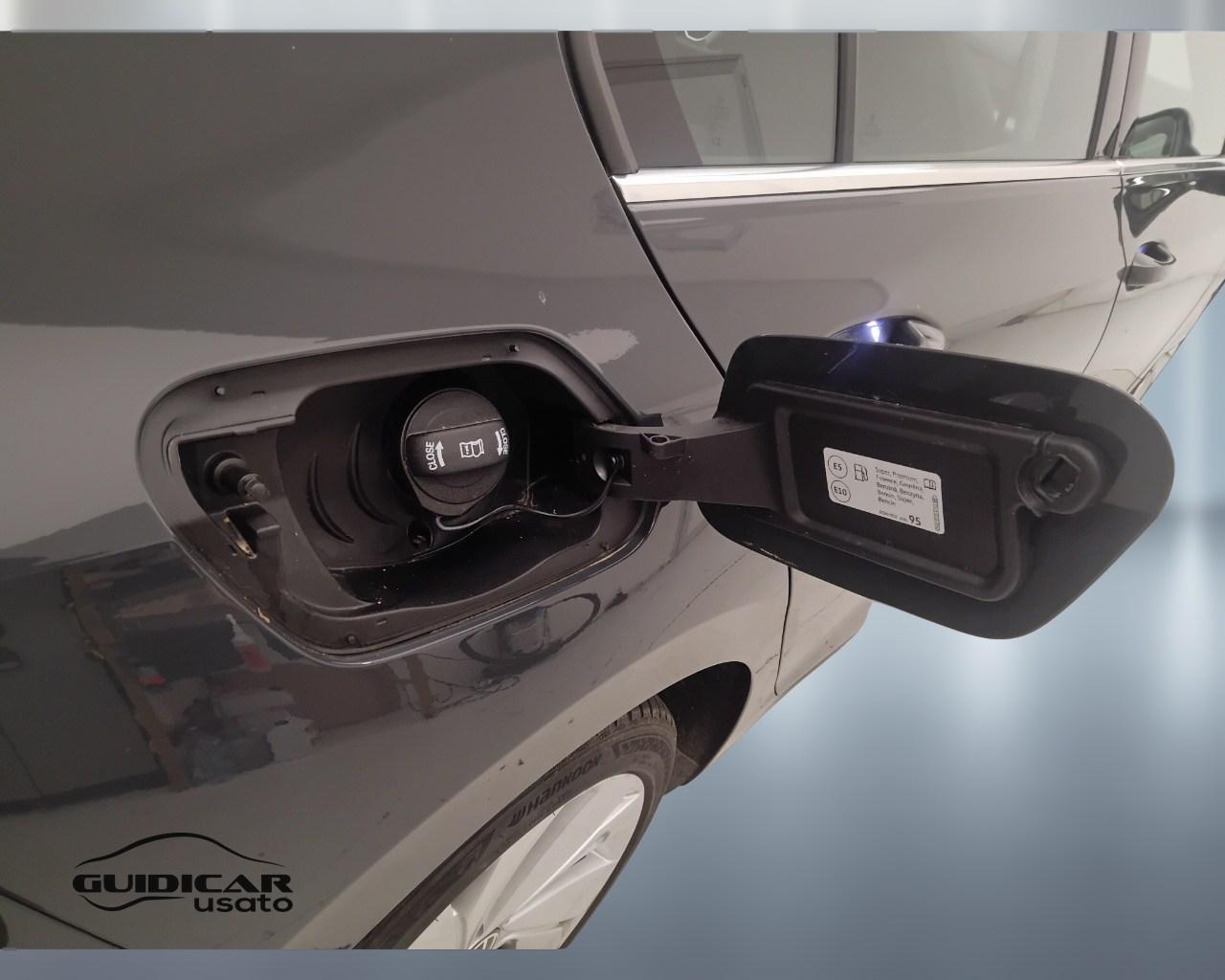 VOLKSWAGEN Golf VIII 2024 - Golf 1.5 tsi ehybrid Style 204cv dsg