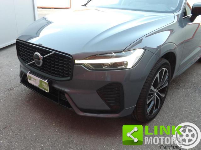 VOLVO XC60 B4 (d) AWD automatico Plus Dark ben tenuta