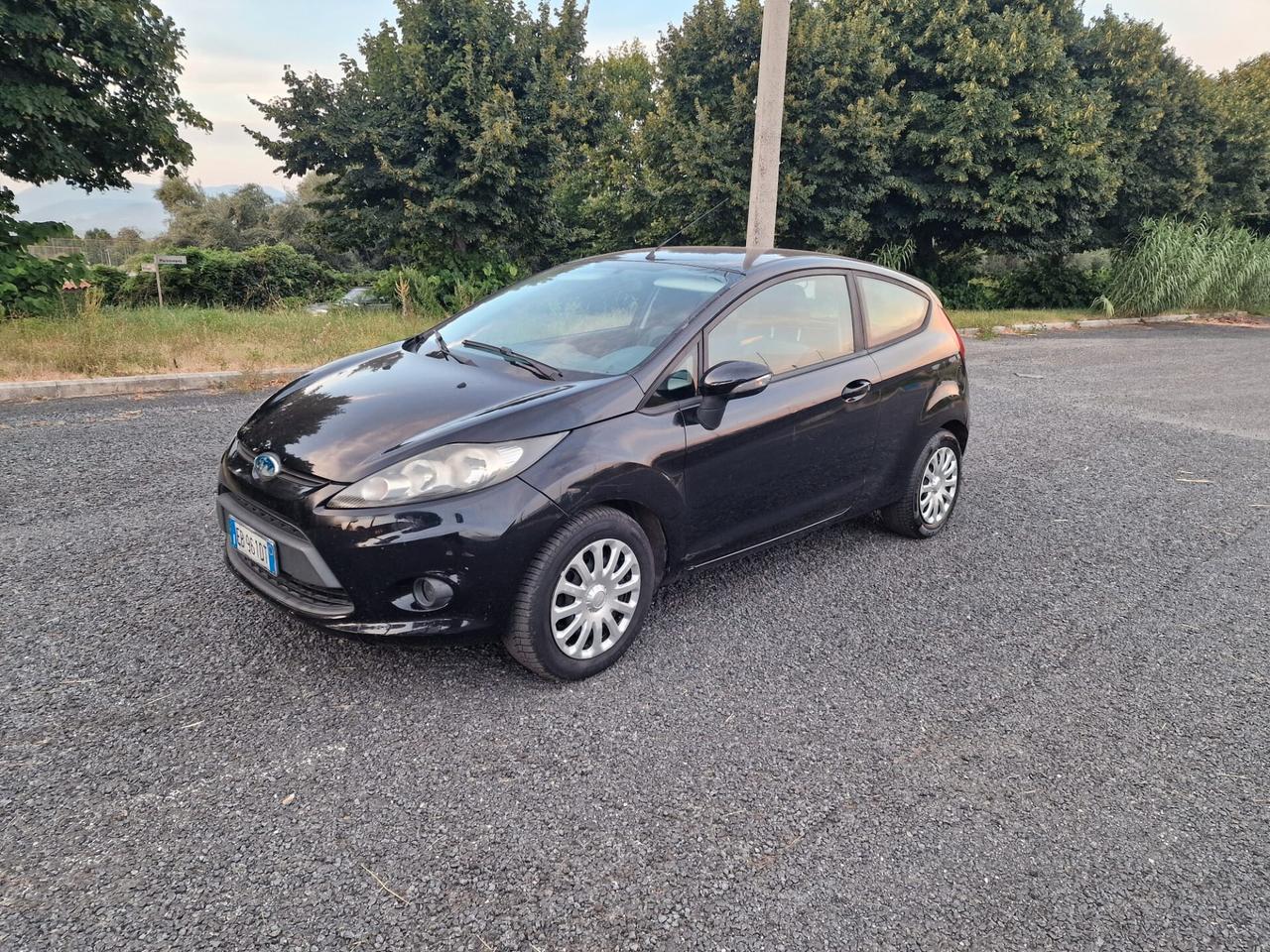 Ford Fiesta 1.4 TDCi 70CV 3 porte Titanium