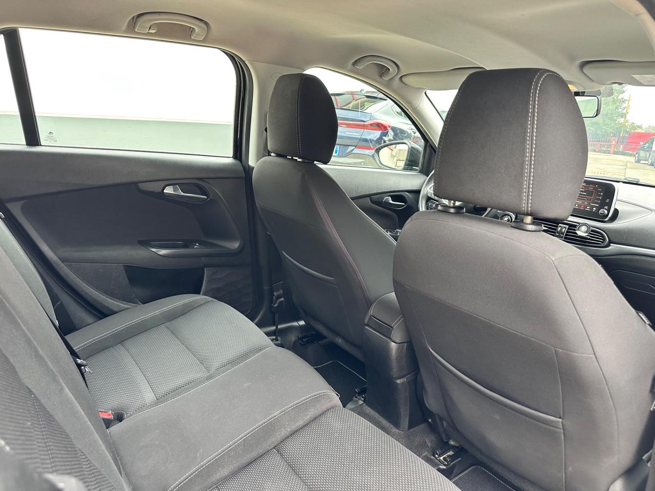 Fiat Tipo 1.6 Mjt S&S SW Lounge