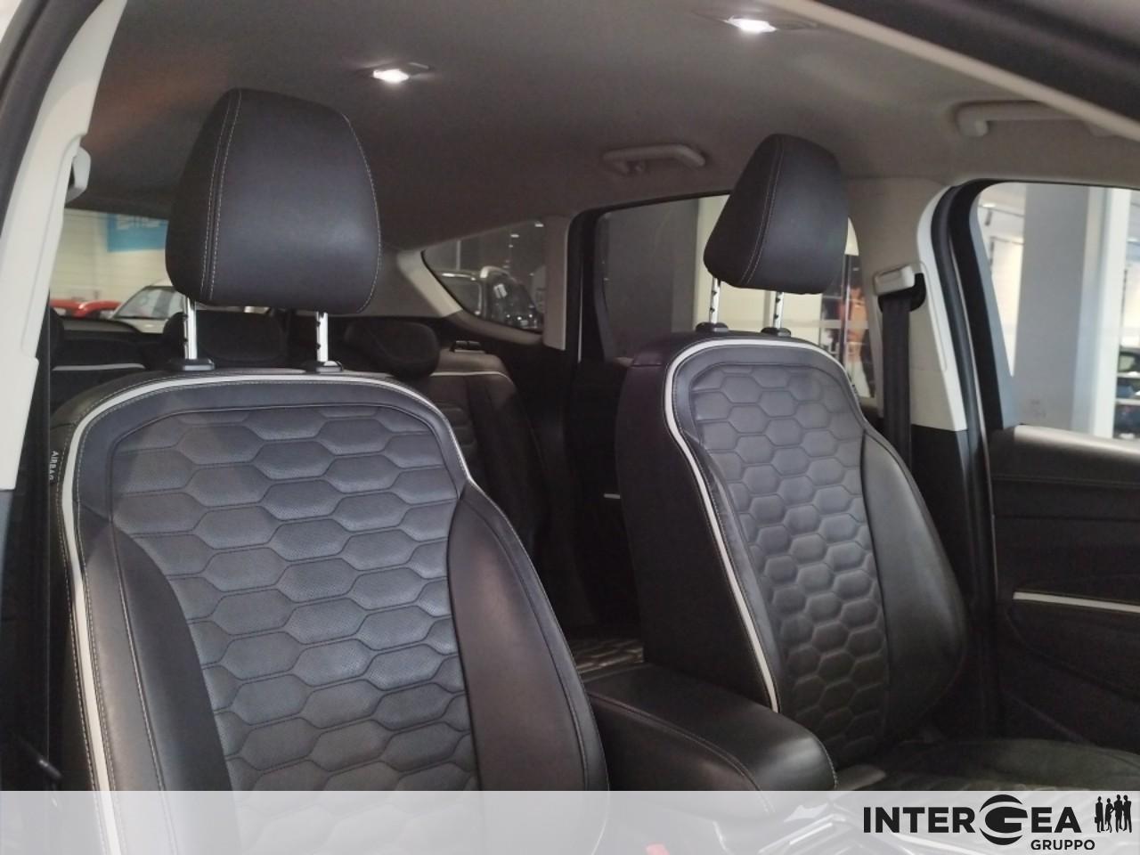 FORD Kuga 2.0 tdci Vignale s&s awd 180cv powershift my18