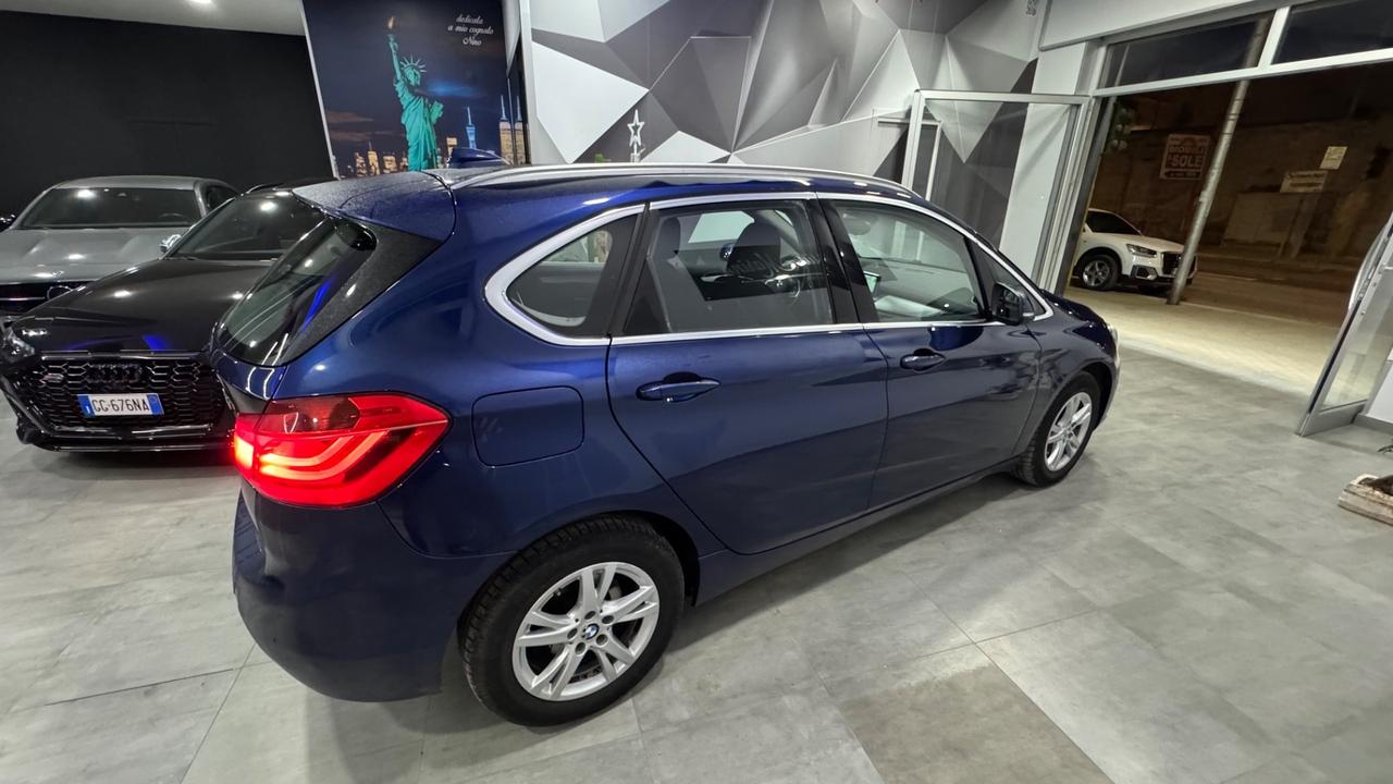 Bmw serie 2 2.0 150 Cv 218d xDrive Sport-2018
