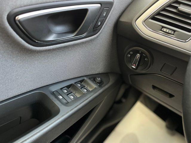 SEAT Leon 1.6 TDI 110 CV ST Business