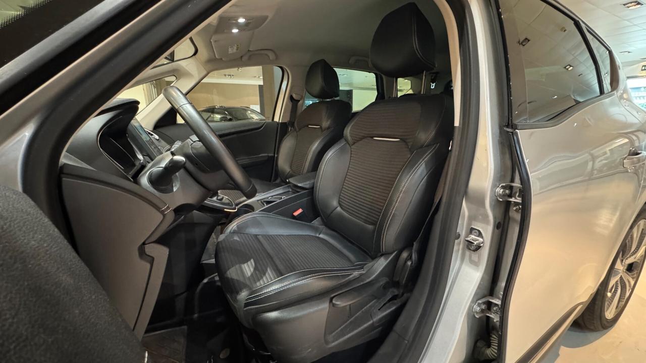 RENAULT SCENIC 1.8D 150cv INTENS - 2019