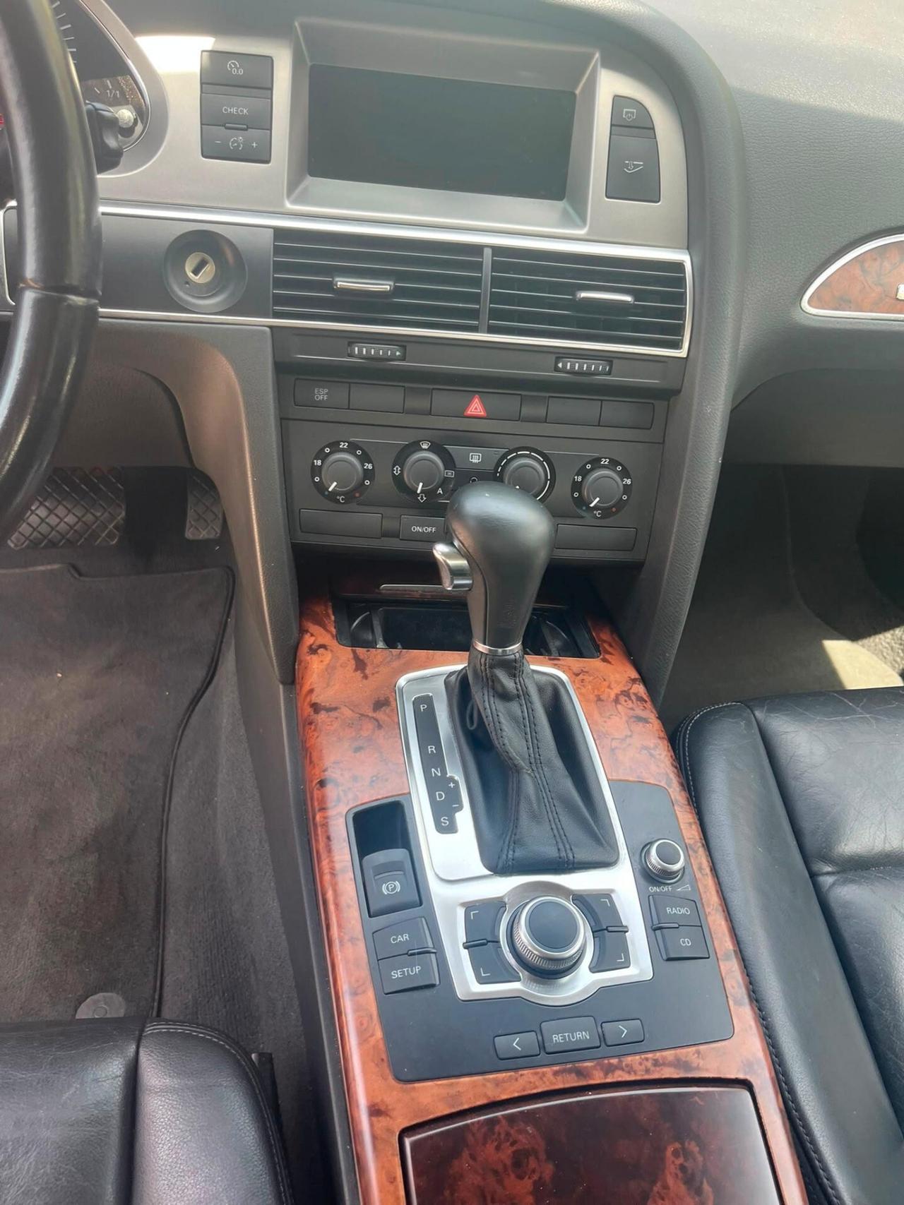 Audi A6 Avant 3.0 V6 TDI F.AP. quattro tiptronic Ambiente