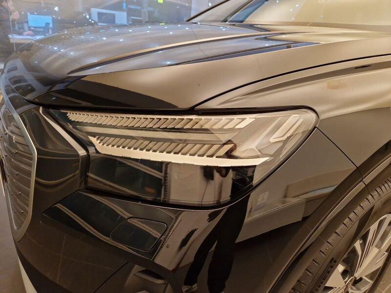 Audi Q4 e-tron Q4 40 e-tron Business Advanced