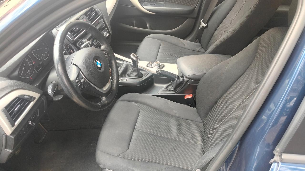 Bmw 116 116d 5p. Urban