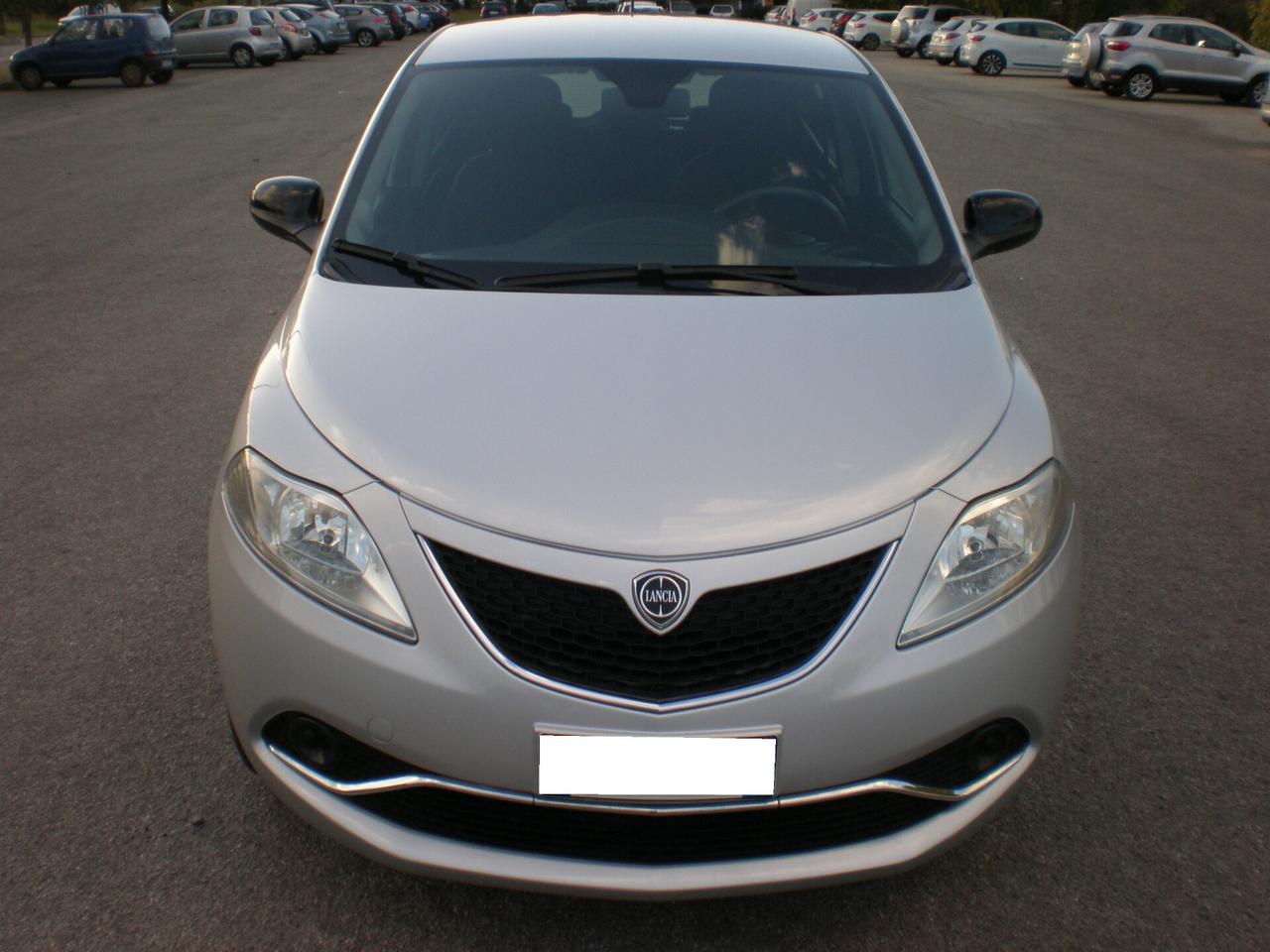 Lancia Y 1.2, pochi km, “LEGGERE BENE ANNUNCIO”