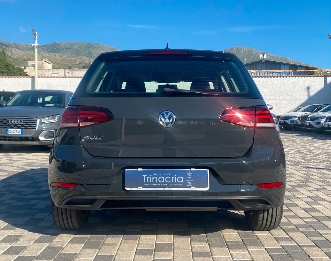 Volkswagen Golf Trendline 1.6 TDI 116CV