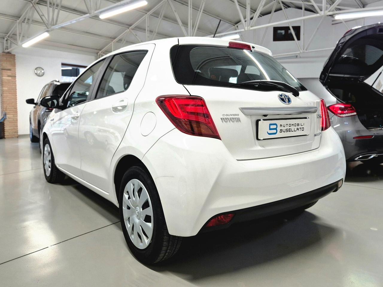Toyota Yaris 1.5 Hybrid 5 porte Active