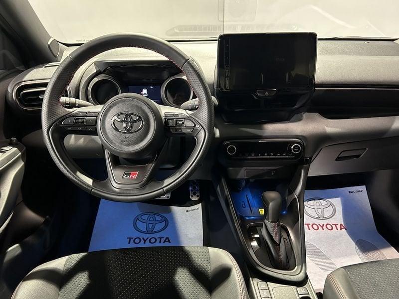 Toyota Yaris 1.5 Hybrid 5p. GR Sport KM 0