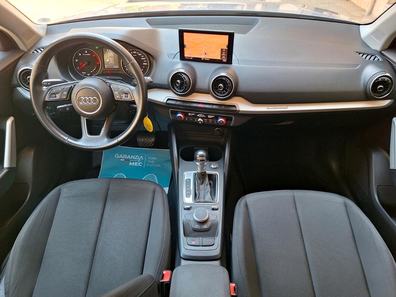 Audi Q2 30 TDI S tronic Identity Black