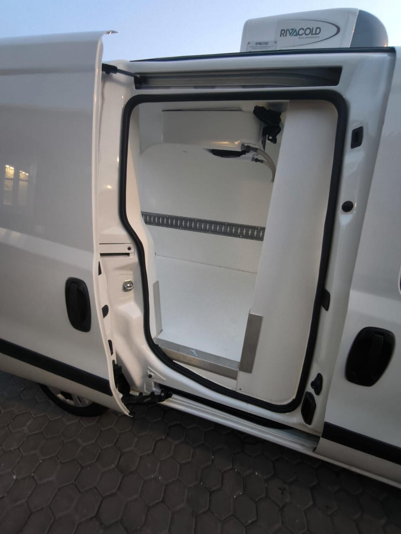 Fiat Doblò 1.6 Multijet Isotermico Coibentato con Frigo ATP 2028
