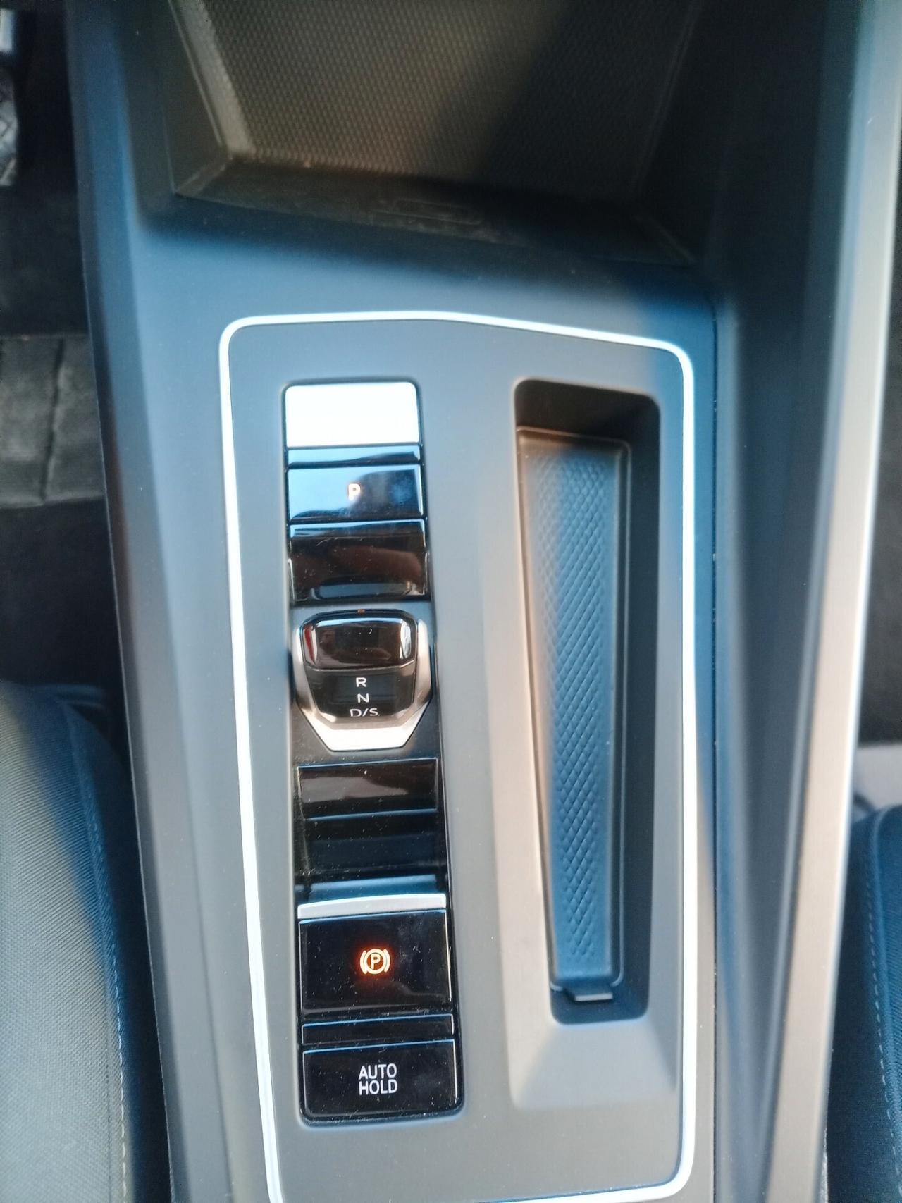 Volkswagen Golf 1.0 TSI EVO Life