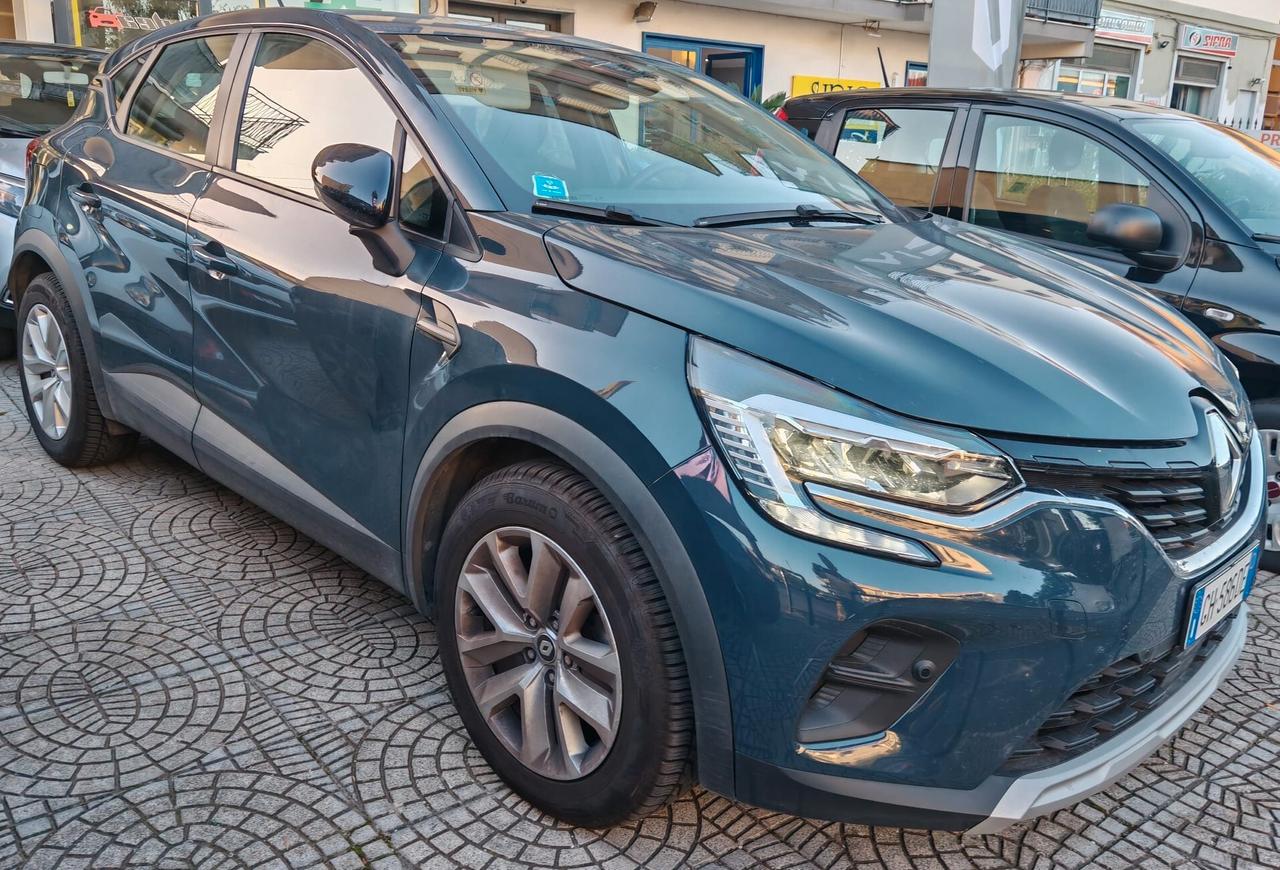 Renault Captur Mild Hybrid 140 CV Zen