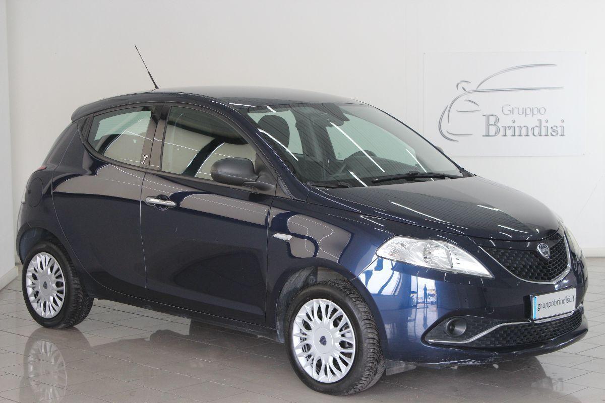 LANCIA - Ypsilon - 1.2 69 CV 5p. Silver