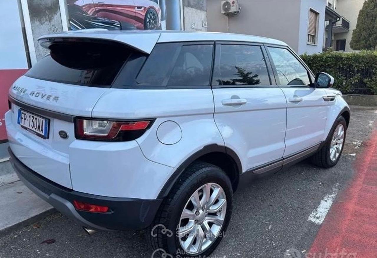 Land Rover Range Evoque 2.0 TD4 180 CV 5p. Pure