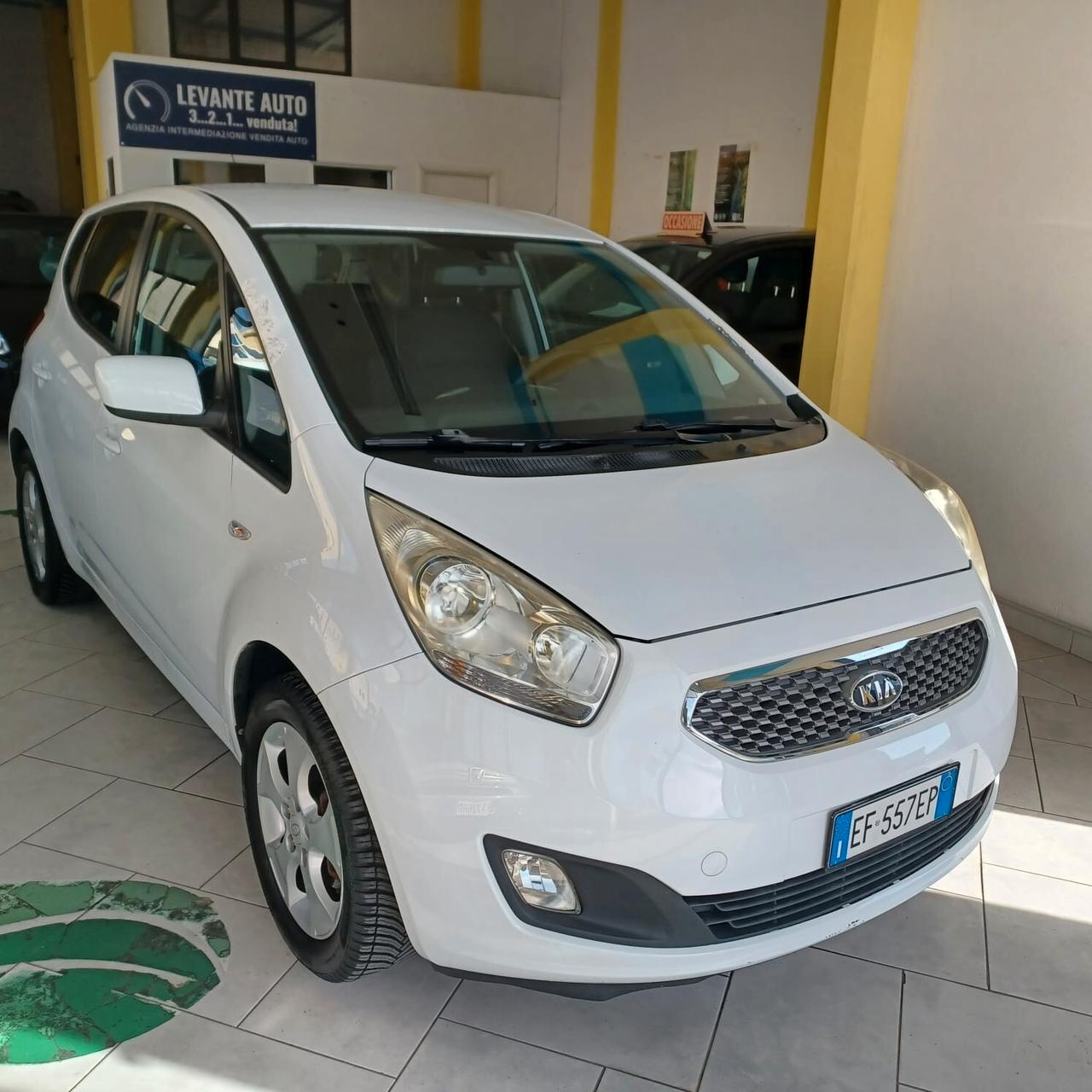 148.588KM KIA VENGA 1.4 BEN CONSERVATA