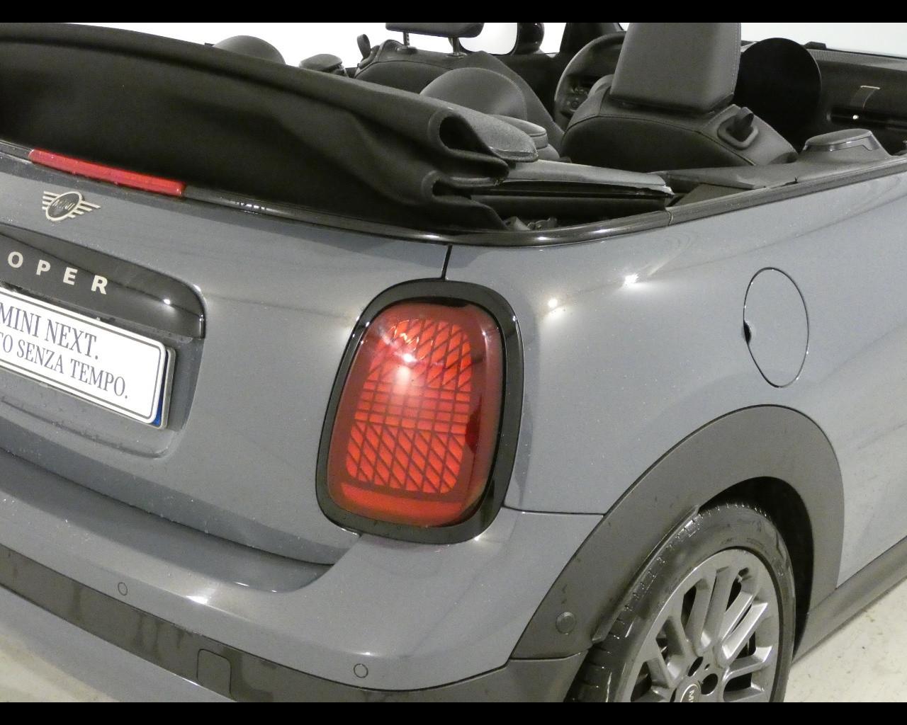 MINI Mini CooperCbr(F67) - Mini Cooper C Classic Cabrio