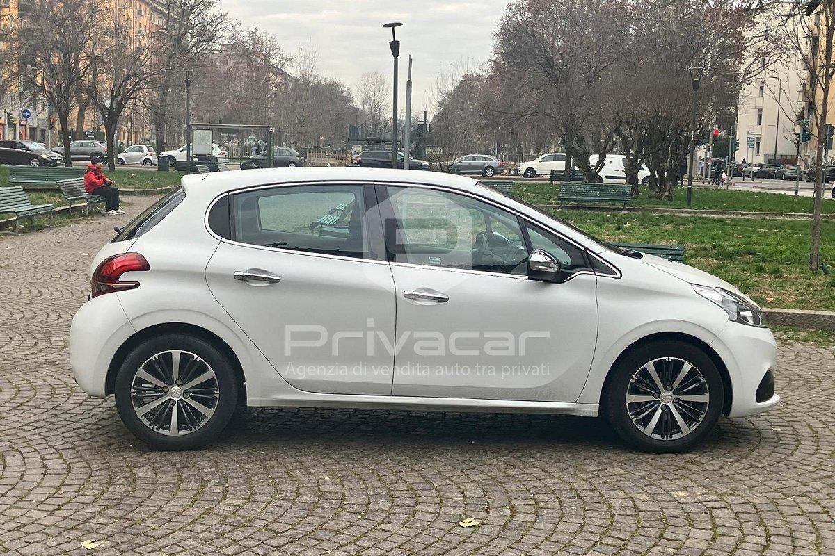 PEUGEOT 208 1° serie PureTech 82 5 porte Allure