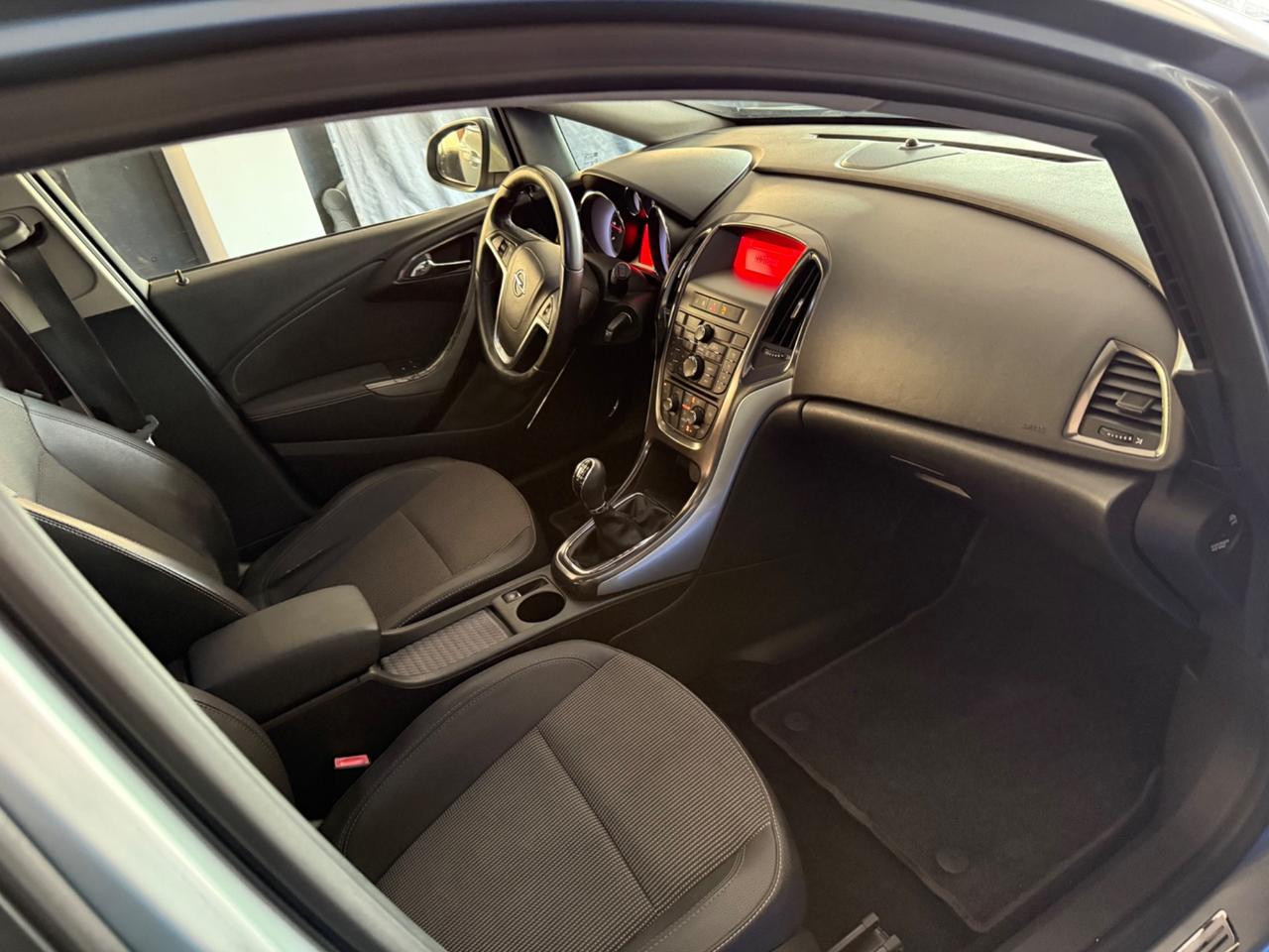 Opel Astra 1.7 CDTI 125CV 5 porte Cosmo distribuzione effettuata