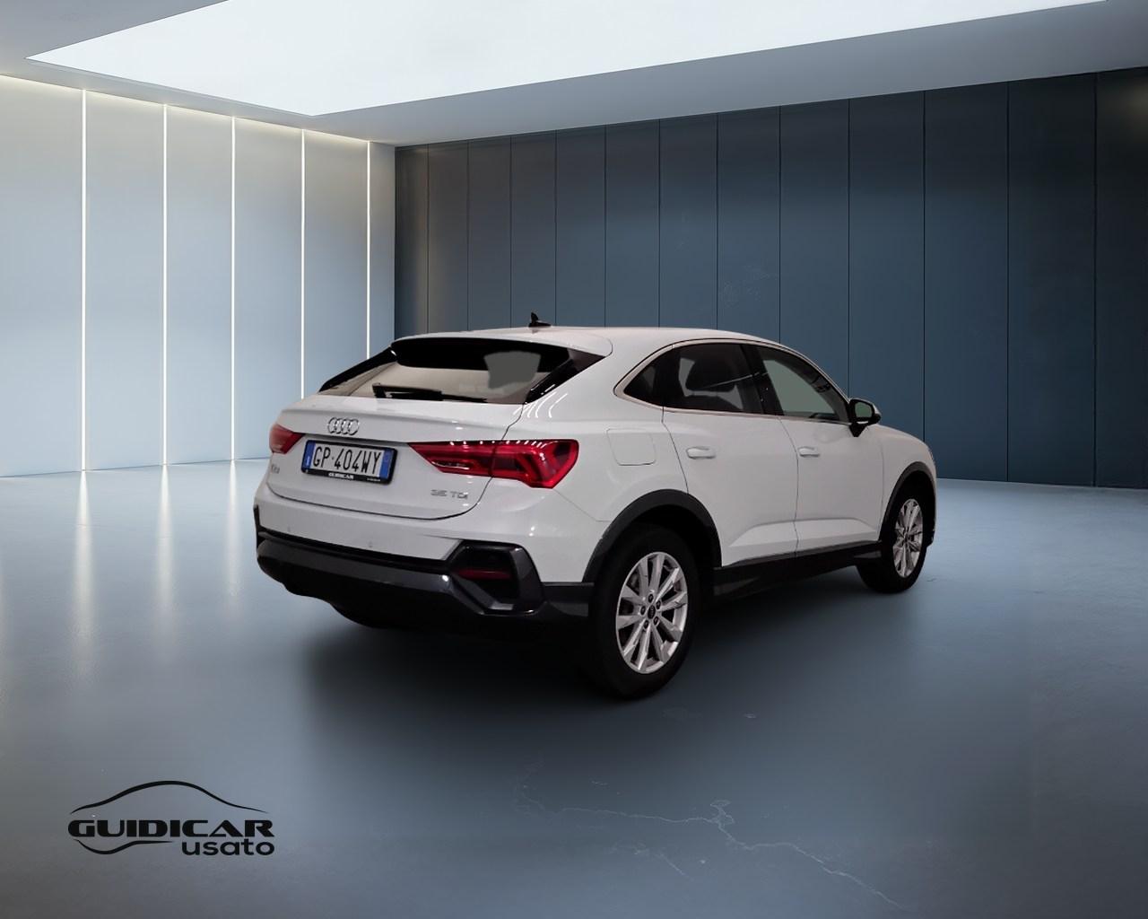 AUDI Q3 I 2019 Sportback - Q3 Sportback 35 2.0 tdi Business Plus