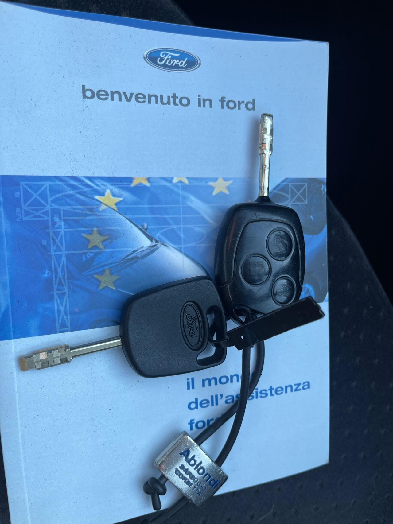 Ford Fiesta 1.2 16V 5p.Ghia euro4 neopatentati