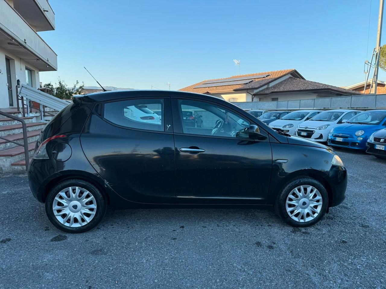 Lancia Ypsilon 1.2 69 CV 5 porte GPL Ecochic Silver