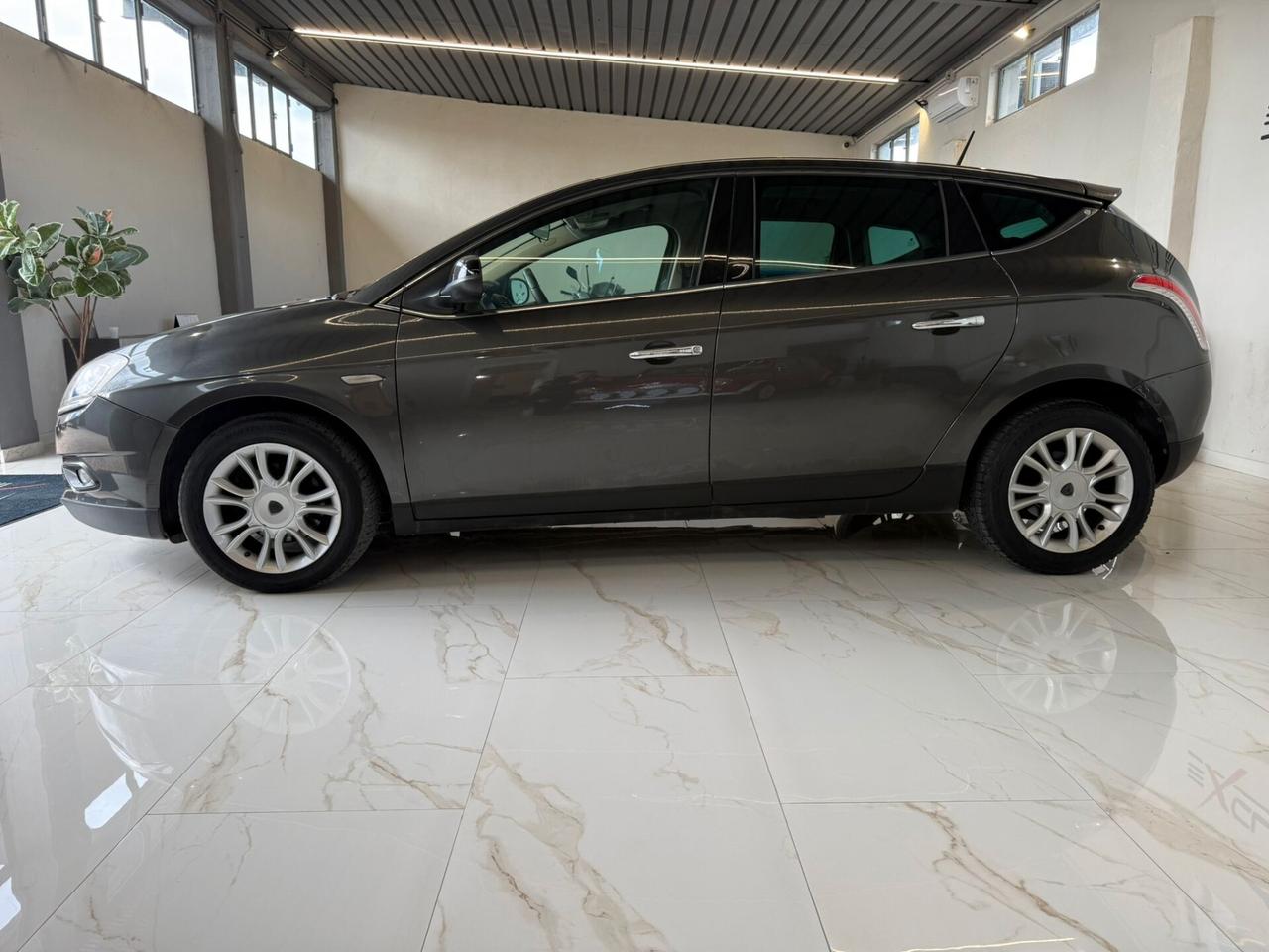 Lancia Delta 1.6 MJT DPF Selectronic Platino