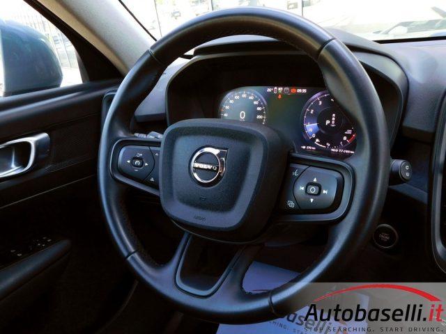 VOLVO XC40 T2 Essential
